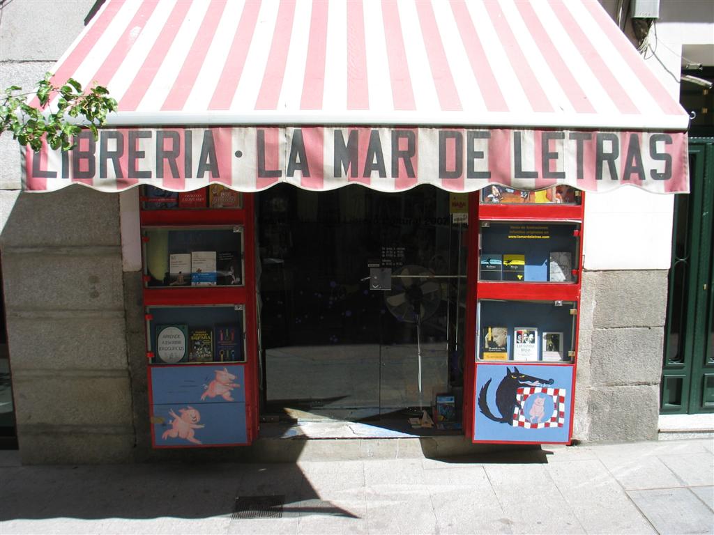 Librería La Mar de letras exterior